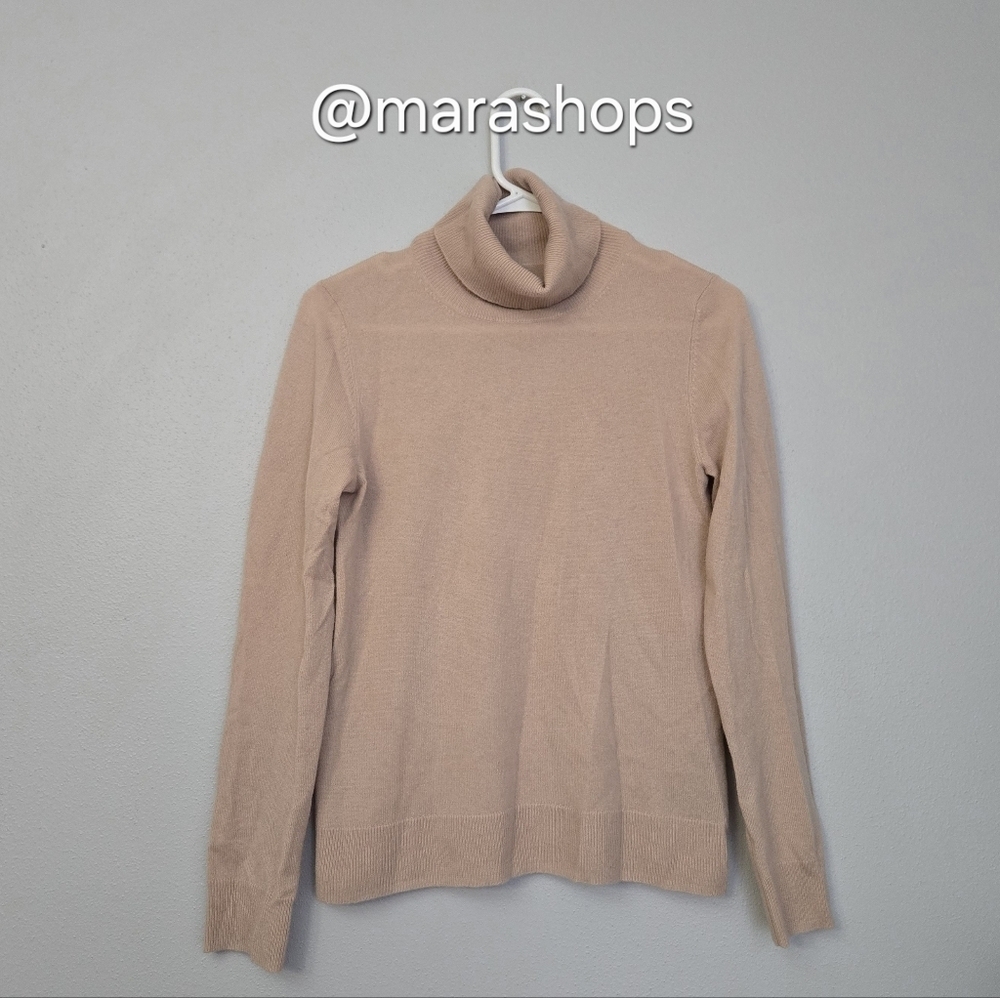 Theory Fold-Over Long-Sleeve Cashmere Turtleneck Sweater